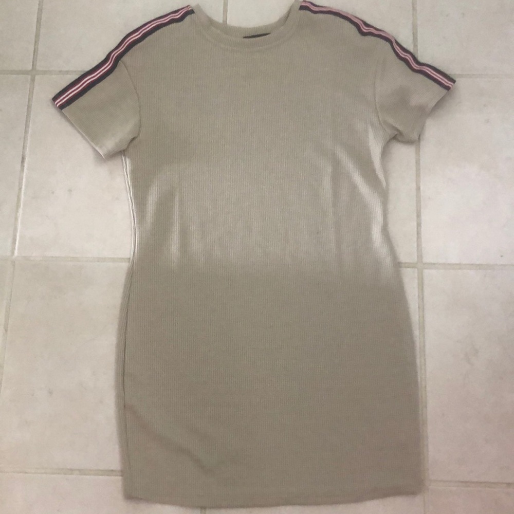 Fab’rik boutique dress.